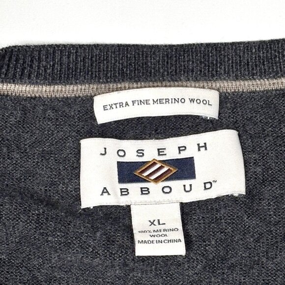Joseph Abboud Gray 100% Extra Fine Merino Wool V-Neck Pullover Sweater Mens XL - Picture 3 of 6